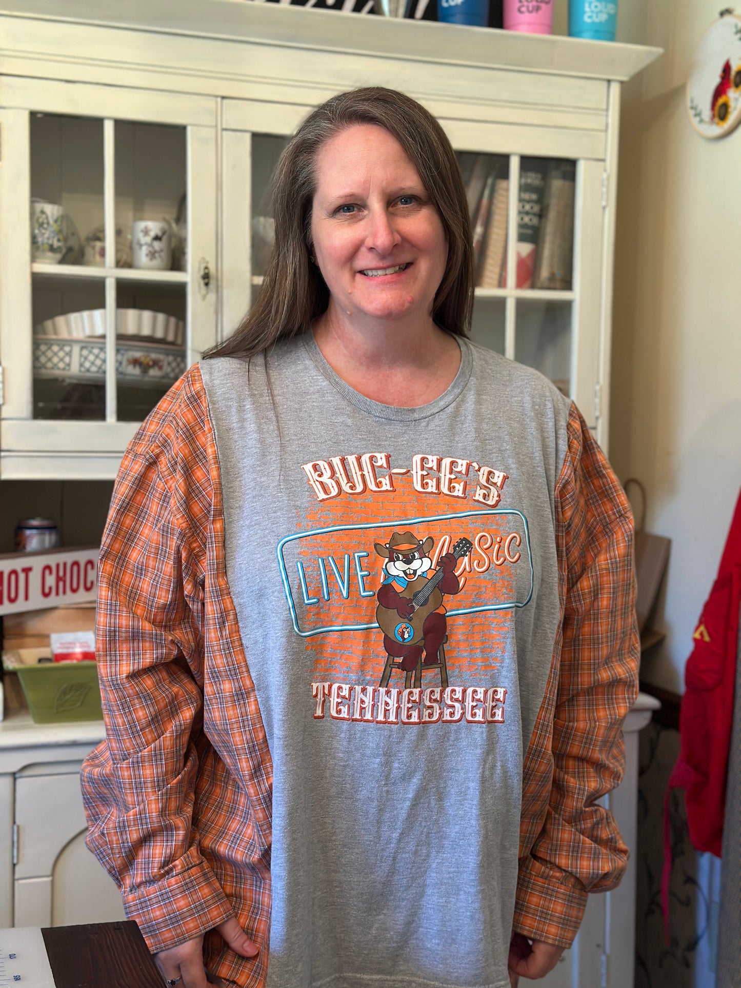 Upcycled Buc-ee's Tennessee T-Shirt and Linen Shirt